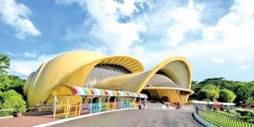 Liburan tahun baru di Jakarta tidak kalah seru. Inilah rekomendasi wisata keluarga di Jakarta yang tetap buka saat momen tahun baru 2026. (Foto: TMII)