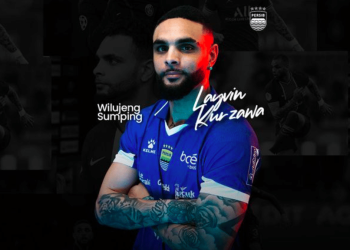 Kepindahan Layvin Kurzawa ke Persib Bandung menarik perhatian FIFA dan jadi sorotan dunia sepak bola internasional. (Foto: Persib Bandung)