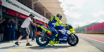 Valentino Rossi memberikan pujian setelah pertama kali menjajal Sirkuit Mandalika dan menilai karakter lintasan sangat unik. (Foto: themandalikagp.com)