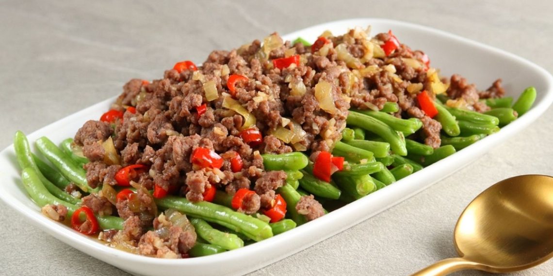 Resep tumis buncis simpel, hemat, dan lezat untuk menu harian. Cocok jadi bekal kantor, cepat dimasak, dan tetap bergizi. (Foto: Shutterstock)