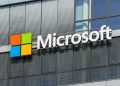 Microsoft dirumorkan akan melakukan PHK besar awal 2026 sebagai dampak restrukturisasi dan investasi besar di teknologi AI. (Foto: Tekno Kompas)