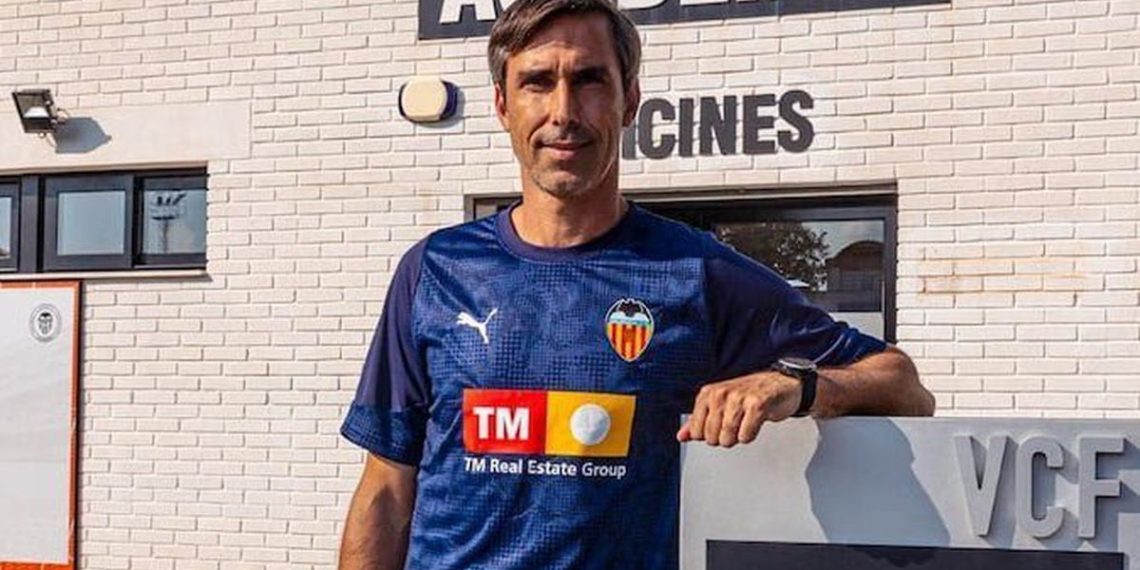 Pemerintah Spanyol buka suara terkait pelatih Valencia dan keluarganya yang hilang akibat kapal tenggelam di Labuan Bajo. Operasi pencarian masih berlangsung. (Foto: kompas.com)