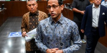 Majelis hakim menolak eksepsi Nadiem Makarim dalam kasus Chromebook. Perkara kini masuk tahap pembuktian di Pengadilan Tipikor. (Foto: Antara Foto)