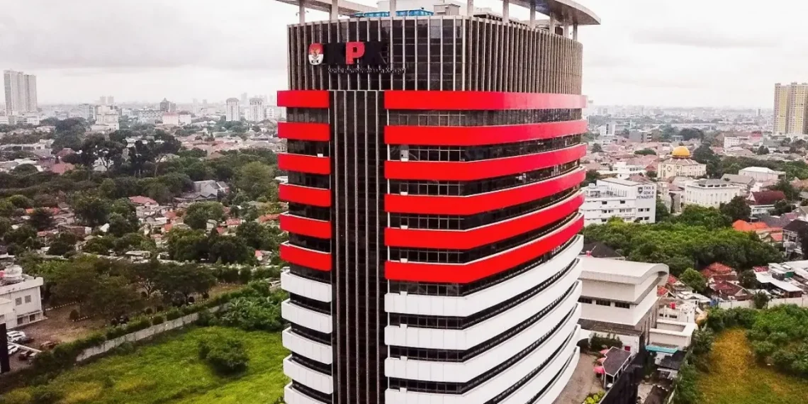 Aturan Gratifikasi KPK Berubah, Pelaporan Kini Lebih Sederhana dan Tegas KPK mengubah aturan gratifikasi demi penyederhanaan pelaporan dan penguatan pencegahan korupsi. (Foto: KPK)