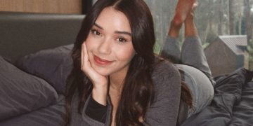 Polisi menemukan obat dan surat rawat jalan di kamar apartemen Lula Lahfah. Tidak ada tanda penganiayaan pada tubuh selebritas tersebut.