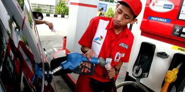 Pertamina menurunkan harga Pertamax dan BBM non subsidi lainnya per 1 Januari. Cek daftar lengkap harga terbaru di seluruh wilayah Indonesia. (Foto: Istimewa)