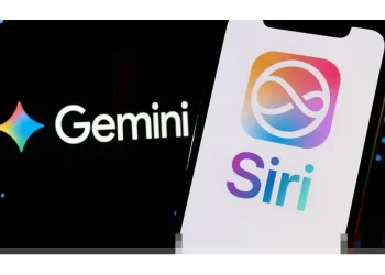 Apple resmi menggandeng Google Gemini untuk memperkuat Siri dan fitur Apple Intelligence di masa depan. (Foto: medcom.id)