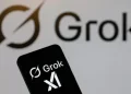 Malaysia menyusul Indonesia memblokir Grok AI milik Elon Musk karena maraknya konten seksual dan deepfake yang mengancam keamanan digital. (Foto: Socialsamosa)