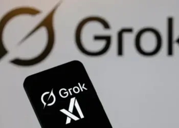 Malaysia menyusul Indonesia memblokir Grok AI milik Elon Musk karena maraknya konten seksual dan deepfake yang mengancam keamanan digital. (Foto: Socialsamosa)