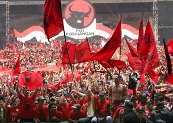 Julukan kandang banteng melekat pada Jawa Tengah karena dominasi PDIP dalam pilkada dan pemilu legislatif selama bertahun-tahun. (Foto: pinterpolitik.com)