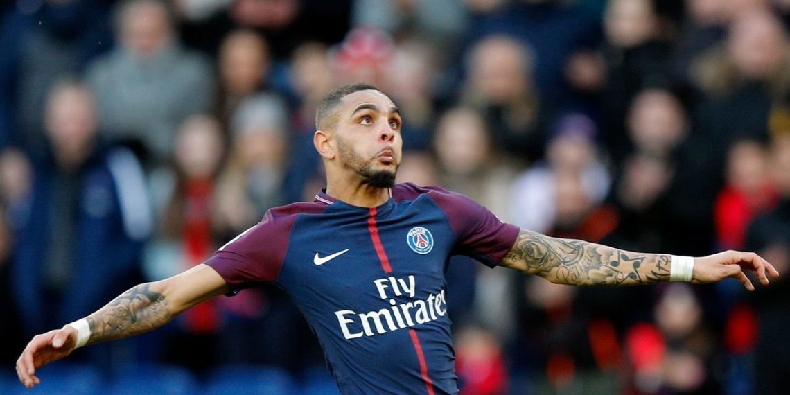 Layvin Kurzawa Mendarat di Tanah Air, Persib Perkuat Lini Pertahanan Layvin Kurzawa dikabarkan tiba di Indonesia dan segera bergabung dengan Persib Bandung untuk memperkuat lini belakang hingga akhir musim. (Foto: AP Photo/Francois Mori)