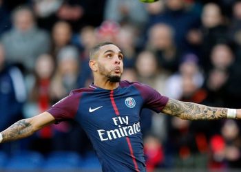 Layvin Kurzawa dikabarkan tiba di Indonesia dan segera bergabung dengan Persib Bandung untuk memperkuat lini belakang hingga akhir musim. (Foto: AP Photo/Francois Mori)