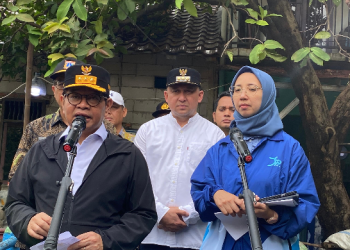 Gubernur DKI Pramono Anung mengizinkan sekolah daring dan WFH hingga 27 Januari imbas cuaca ekstrem dan banjir. (Foto: Zahra/RM)