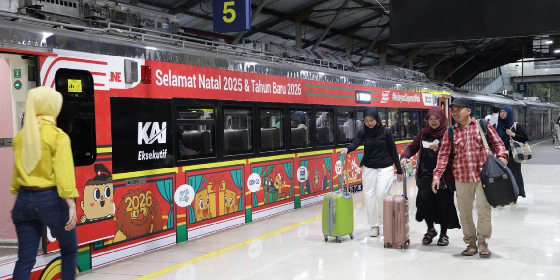 Penumpang keluhkan tiket kereta Lebaran 2026 mahal. KAI jelaskan yang dijual masih kereta reguler, diskon dan tambahan segera diumumkan. (Foto: Dok. KAI)