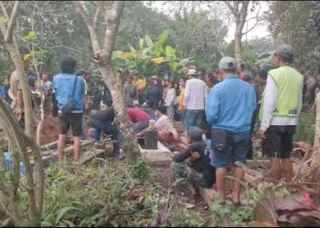 Sembilan orang tewas akibat miras oplosan di Subang. Polisi tetapkan dua tersangka dan dalami kandungan minuman berbahaya tersebut. (Foto: Dok. Polres Subang)
