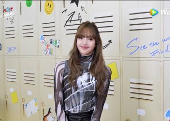 Lisa BLACKPINK dan Ma Dong Seok syuting film Netflix di Kemang Jakarta Selatan. Ratusan warga memadati lokasi sejak sore hingga malam. (Foto: mediaindonesia.com)