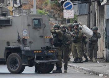 PBB melaporkan lebih dari 900 warga Tepi Barat Palestina mengungsi akibat kekerasan pemukim ilegal Israel dan pembongkaran yang meningkat. (Foto: AP Photo/Majdi Mohammed)