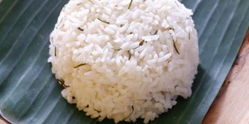 Panduan Lengkap Menu Sahur Diet Tanpa Nasi agar Puasa Tetap Optimal (Foto: SHUTTERSTOCK/Kiran KW)