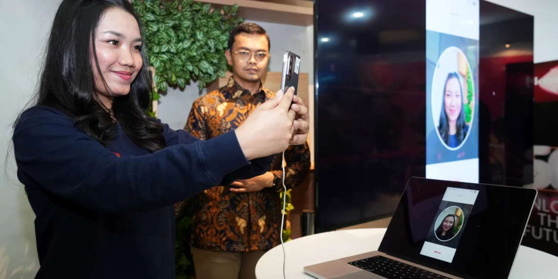 Telkomsel mulai menerapkan registrasi SIM biometrik sejak Januari 2026 dan menjamin keamanan data wajah pelanggan sesuai standar internasional. (Foto: trendtech.id)
