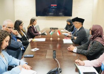 Sugiono bertemu Menlu Palestina bahas peran Indonesia di Board of Peace dan dukungan solusi dua negara di forum internasional. (Foto: kemlu.go.id)