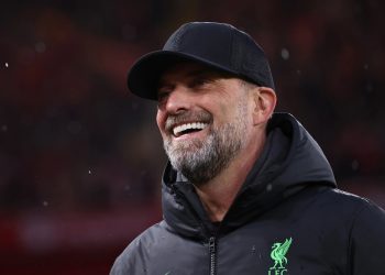 Juergen Klopp diminati Chelsea dan Manchester United usai tinggalkan Liverpool. Agen buka suara soal peluang kembali melatih. (Foto: Getty Images/Jean Catuffe)