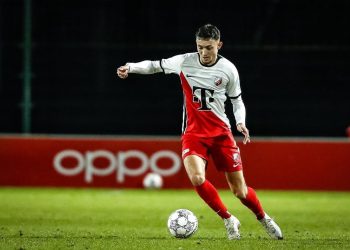 FC Utrecht resmi mengakhiri kontrak Ivar Jenner setelah gelandang muda itu minim menit bermain sepanjang musim ini. (Foto: Instagram @ivarjnr)