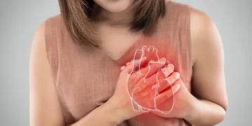 Ahli jantung mengungkap tanda silent heart attack yang sering dianggap sepele. Kenali gejala dan kelompok berisiko agar tidak terlambat ditangani. (Foto: metropolisindia.com)