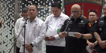 KPK menggeledah kantor pajak Banjarmasin dan perusahaan sawit terkait dugaan suap restitusi pajak yang menjerat tiga tersangka. (Foto: periskop.id)