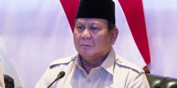 Presiden Prabowo Subianto mengingatkan Indonesia harus siap menghadapi dampak konflik global termasuk perang Timur Tengah yang memicu tekanan ekonomi. (Foto: Youtube Sekretariat Presiden)