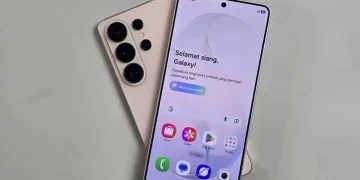 Pengguna awal Galaxy S26 melaporkan bug pada sertifikasi Google Play Protect yang membuat beberapa aplikasi tidak dapat berjalan normal. (Foto: KOMPAS.com/ Galuh Putri Riyanto)