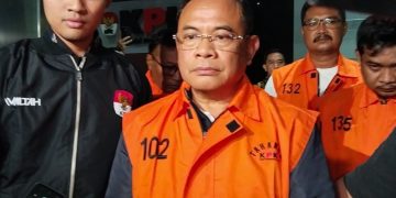 KPK memeriksa dua saksi dalam kasus dugaan pemerasan yang menjerat Bupati Pati nonaktif Sudewo. Penyidik mendalami dugaan upaya hambat penyidikan. (Foto: Aldi Herlanda/tvOnenews)