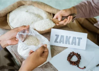 Zakat fitrah wajib ditunaikan umat muslim menjelang Idulfitri. Ketahui waktu terbaik membayar zakat fitrah menurut ulama agar ibadah sah dan tidak terlewat.