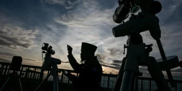 Peneliti BRIN memprediksi Idul Fitri 1447 H jatuh pada 21 Maret 2026 berdasarkan perhitungan posisi hilal dan kriteria MABIMS. (Foto: ANTARA FOTO /MOHAMMAD AYUDHA)