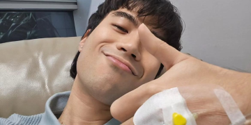 Kasus kanker ginjal yang dialami Vidi Aldiano menyoroti sulitnya deteksi dini penyakit ini. Simak penjelasan dokter tentang gejala dan tanda yang perlu diwaspadai. (Foto: Dok. Instagram @vidialdiano)