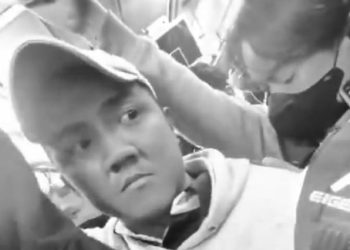 KAI Commuter menelusuri rekaman CCTV terkait dugaan pelecehan seksual di Commuter Line saat jam sibuk pagi. Petugas juga mengonfirmasi langsung dengan korban. (Foto: Tangkapan Layar)