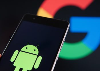 Google siapkan dana Rp 2,3 triliun untuk pengguna Android di AS terkait gugatan pengiriman data tanpa izin. Ini syarat dan penjelasannya. (Foto: Jaap Arriens/NurPhoto via Getty Images)
