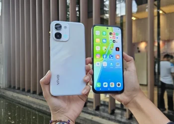 Vivo Y31d Pro resmi rilis di Indonesia dengan baterai 7000 mAh, fast charging 90W, dan ketahanan kelas militer. (Foto: gadgetdiva.id)