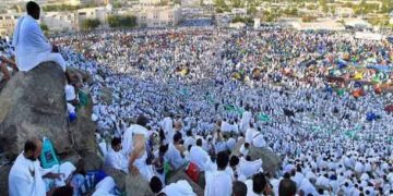 Pakar jelaskan perbedaan sistem haji Indonesia sebelum dan sesudah BPKH serta penyebab antrean panjang jemaah haji.