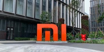 Xiaomi dikabarkan menyiapkan HP Redmi dengan baterai 10000 mAh dan fast charging 100W. Simak bocoran spesifikasi lengkapnya. (Foto: gizmochina.com)