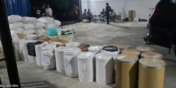 Polisi bongkar pabrik pil Zenith di Semarang dan sita ribuan butir serta bahan baku berbahaya. Tiga tersangka diamankan. (Foto: Istimewa)