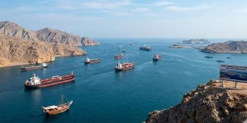 DK PBB akan voting soal Selat Hormuz di tengah ancaman Iran. Resolusi ini diharapkan menjaga keamanan jalur pelayaran global.