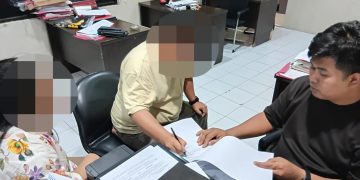 Pasutri di Serang ditangkap karena menipu pencari kerja dengan modus lowongan palsu. Korban diminta bayar hingga Rp 3,3 juta. (Foto: bantennews.co.id)