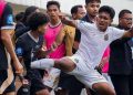 Dugaan rasisme mewarnai laga Bhayangkara FC vs Dewa United di EPA U-20. PSSI didesak lakukan investigasi dan beri sanksi tegas. (Foto: Dok. Dewa United)