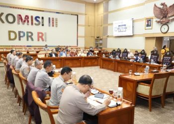 Komisi III DPR memberi catatan penting soal RUU Perampasan Aset, mulai dari asas praduga tak bersalah hingga perlindungan hak milik pribadi. (Foto: newspatroli.com)