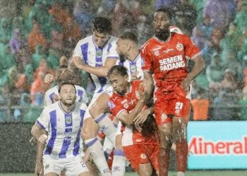 Persib Bandung menang atas Semen Padang lewat dua gol Ramon Tanque. Bojan Hodak puas dengan performa tim yang semakin solid. (Foto: Dok. Instagram Semen Padang)