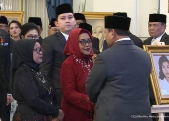 Prabowo disebut akan resmikan Museum Marsinah saat May Day 2026 usai perayaan di Monas. Simak agenda dan kebijakan buruh terbaru. (Foto: Dok. Biro Pers)