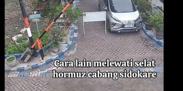 Selat Hormuz Sidokare viral di Google Maps. Ternyata berawal dari konflik warga soal penutupan jalan di Sidoarjo. (Foto: Tangkapan layar)