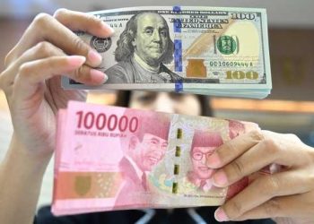 Rupiah melemah tajam ke level Rp17.630 per dolar AS pada perdagangan awal pekan. Simak penyebab utama tekanan terhadap mata uang Garuda.