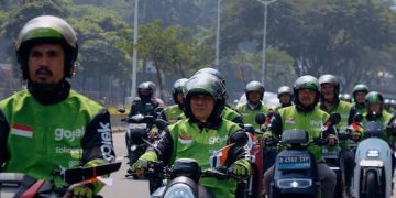 Prabowo minta potongan tarif ojol di bawah 10 persen. Gojek dan Grab siap koordinasi sambil menunggu aturan resmi pemerintah. (Foto: Liputan6.com)
