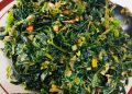 Resep tumis daun pepaya anti pahit dengan ikan teri dan santan gurih. Lengkap cara merebus daun pepaya agar tetap hijau dan lezat.